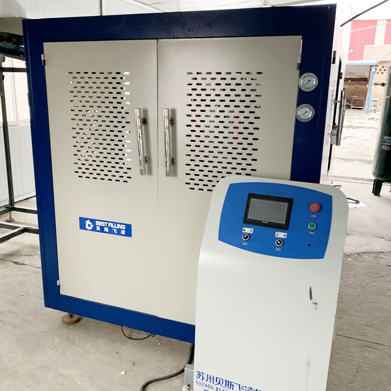 一出四吹瓶機(jī)